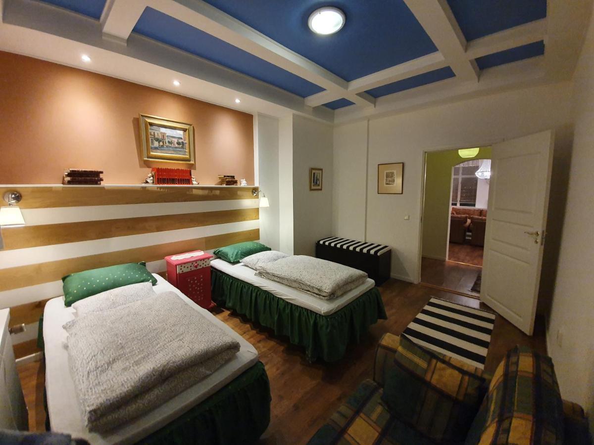 Paradlaegenhet Eskilstuna Ngoại thất bức ảnh